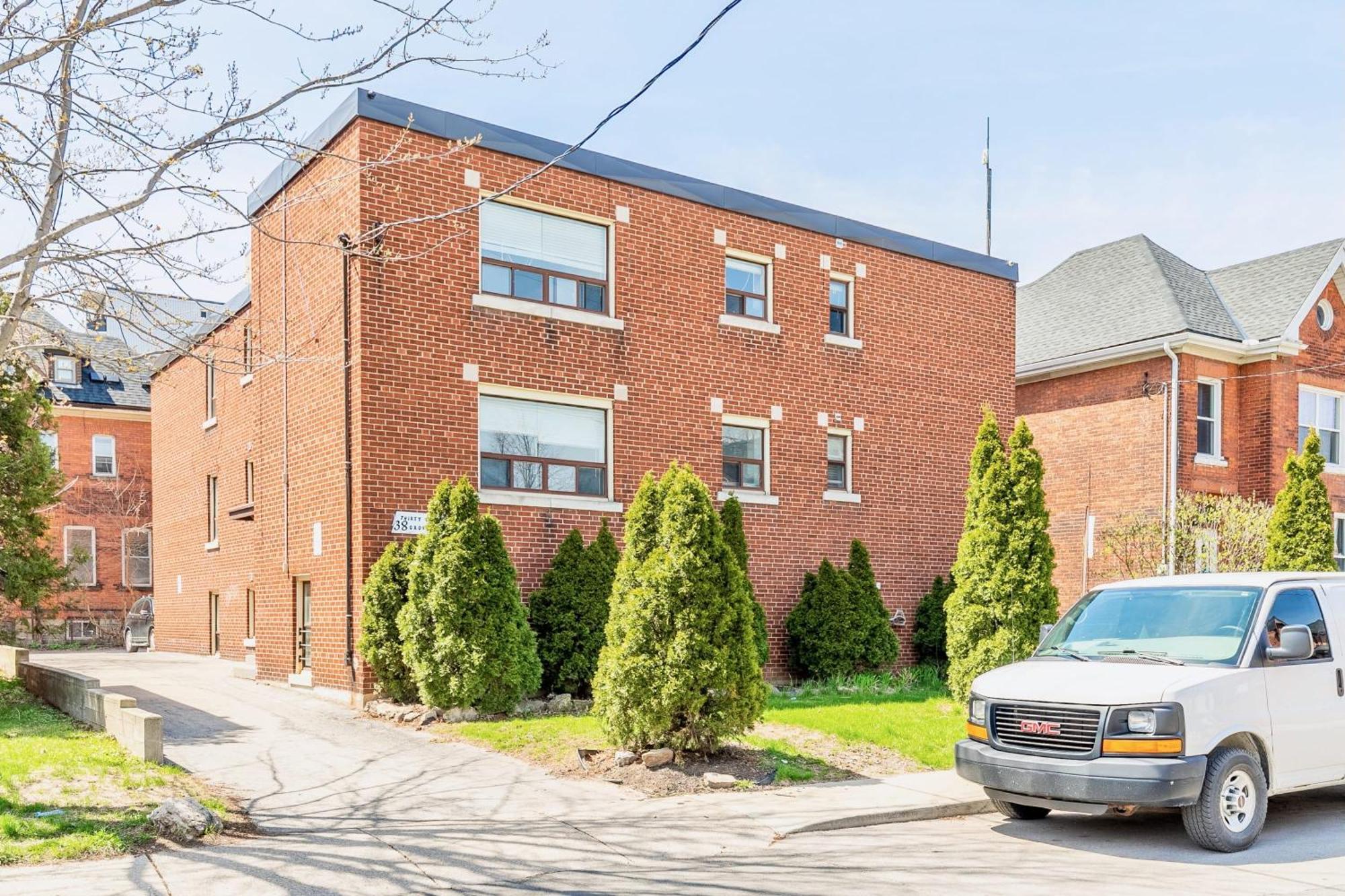 Modern Apartment In Corktown Hamilton Sleeps 4 ภายนอก รูปภาพ